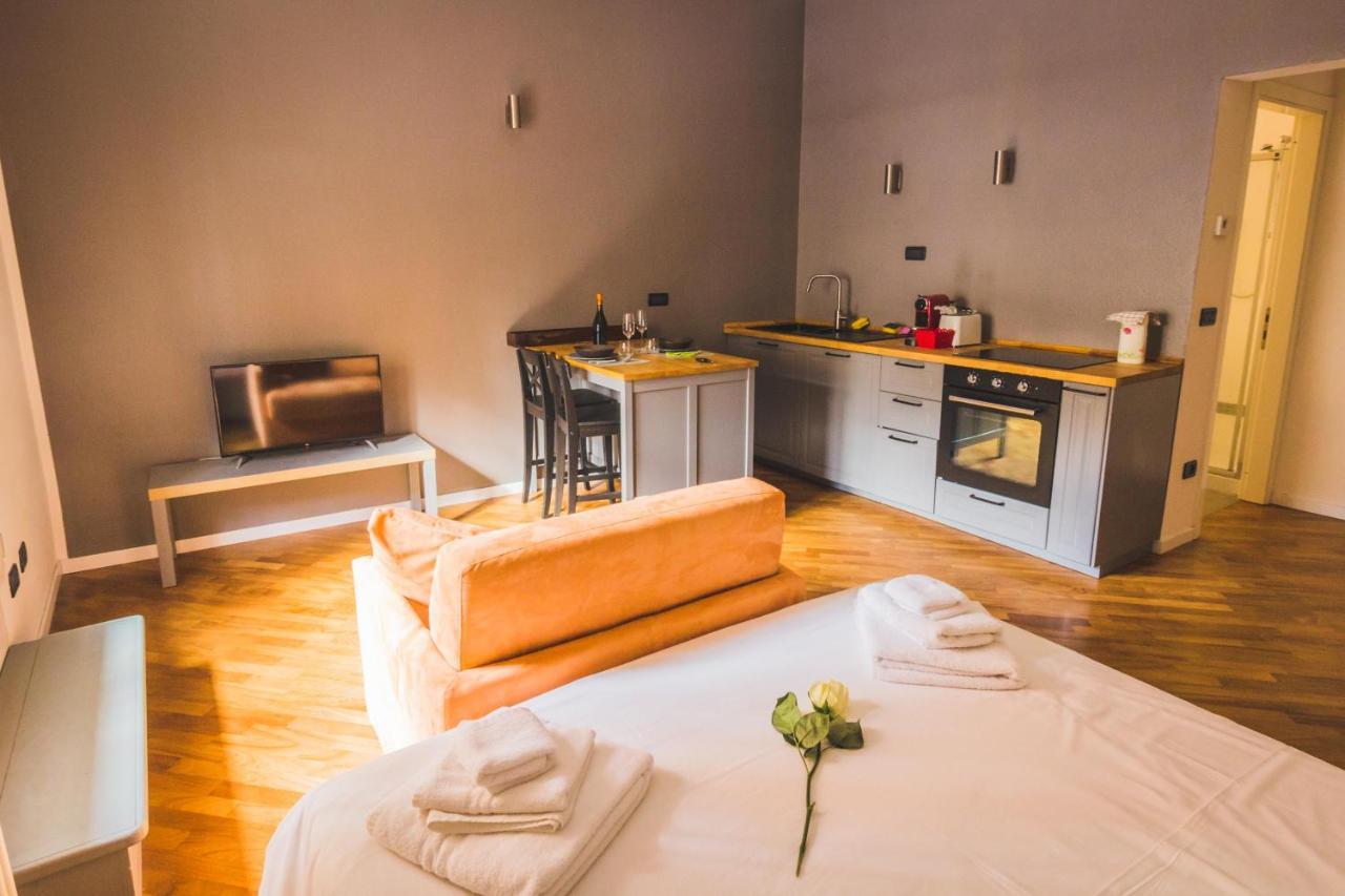 Getthekey S.Felice Suites Bologna Bagian luar foto
