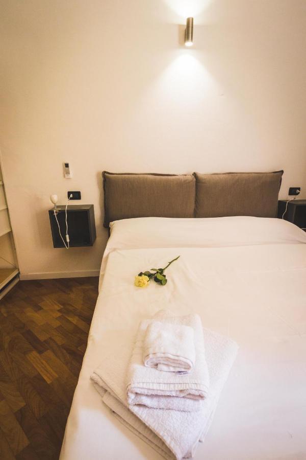 Getthekey S.Felice Suites Bologna Bagian luar foto
