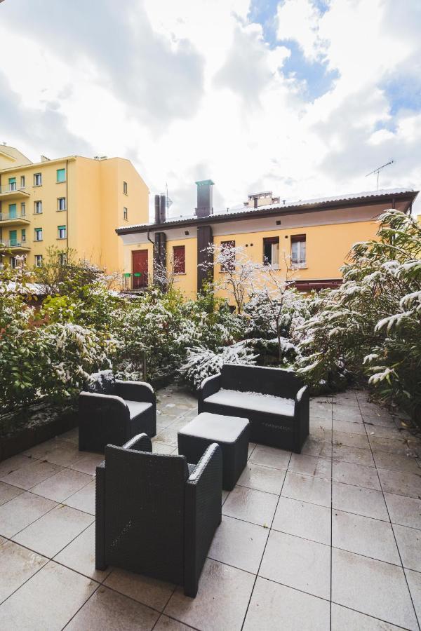 Getthekey S.Felice Suites Bologna Bagian luar foto